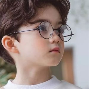 Meet your Posher, Hardner